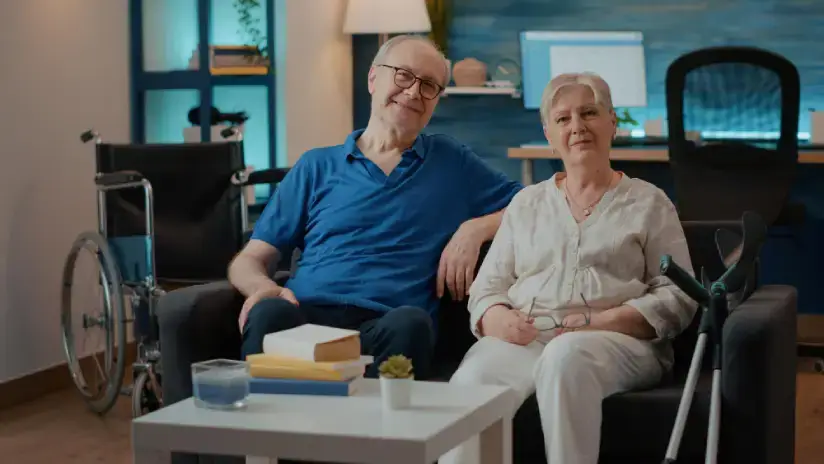 aged-couple-enjoy